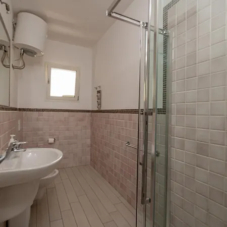 Daire Veronese Olbia